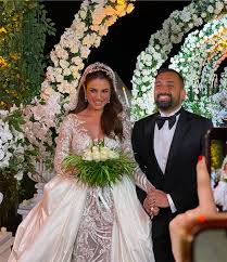 Explore tweets of ons jabeur @ons_jabeur on twitter. Zeyna Tn Majestueuse Dorra Zarrouk En Robe Zuhair Murad Facebook