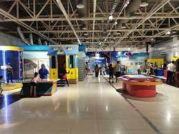 Perched atop a hill on 8 hectares of landscaped grounds at bukit kiara on the northwestern fringes of the city, the centre was officially opened on 29 november 1996 by former and current prime minister. Pusat Sains Negara Cawangan Wilayah Utara Percutian Bajet