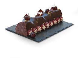 Buche Foret Noire Buche De Noel Deserts De Noel Decoration Chocolat