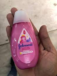 The brand dates back to 1893 when johnson's baby powder was introduced. Johnson S Active Kids Clean And Fresh Shampoo Reviews Ingredients How To Use Benefits