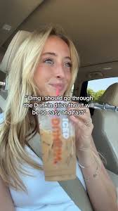 Experiencias Divertidas en el Drive Thru de Dunkin'