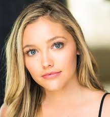 Amanda | TN Model & Talent