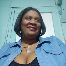 Si algunos de ustedes alcanza a ver hoy al profesor BIENVENIDO MIESES, les  dicen que el director de #VillaNoticia lo felicita por se hoy su cumpleaños  y que le desea muchas FELICIDADES