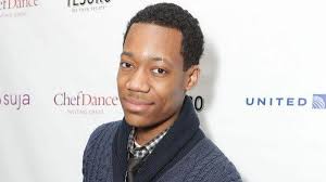 Filled with dreams that being a teenager would be really cool, chris' entry into adolescence is turning out to. Vibe Magazine On Twitter Everybody Hates Chris Actor Tylerjameswill Will Be Joining The Cast Of Walking Dead Http T Co Krdevjffcw Http T Co Klbryof50o