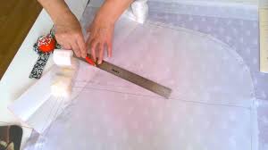 Learn how to use a tracing wheel with tracing paper to prevent your tiss. Tracing Wheel In Sewing What It Is And How To Use It