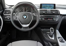 Bmw Serie 3 Activehybrid Essai De La Berline Hybride 6 Cylindres Bmw Bmw Serie 3 Berline
