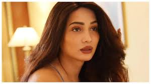 बिहार में जन्मी Navya Singh कौन? जो पैदा हुई थी लड़का, वेबसीरीज और कई गानों  में कर चुकीं काम