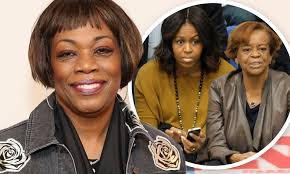Showtime anthology series The First Lady adds Regina Taylor as Michelle  Obama's mother