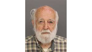 Inside the Troubling Past of the 'Cult,' Straitway, Former Packers Star KGB  Has Joined