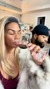 What do you prefer Pizza or Flatbread? I Like both but the Ri$h Bit$h in me  wants Flatbread 🤣🤣🤣