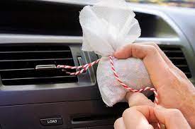 Ingatan itu seperti menuntut sebuah pertanggungjawaban terhadapku. 5 Cara Mudah Semulajadi Berkesan Hilangkan Bau Busuk Hapak Dalam Kereta Maskulin