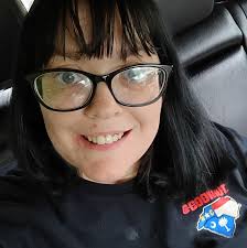 Does anyone have a 10x14 picture frame laying around?