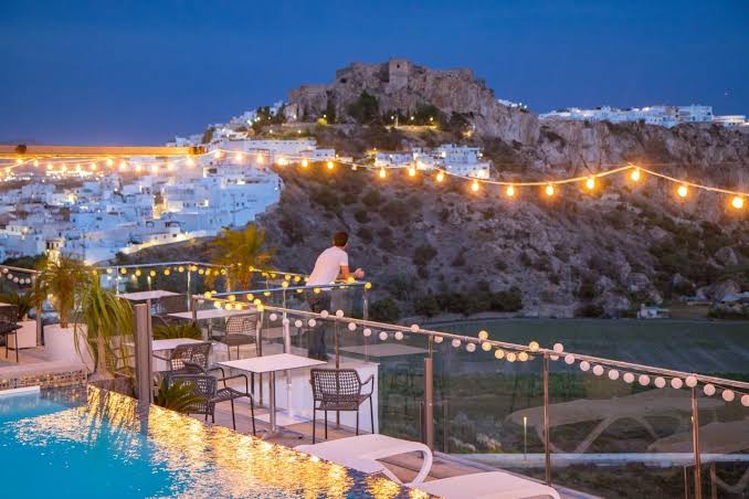 Qué ver en Salobreña (Granada): un día de panorámicas mediterráneas | Guía Repsol