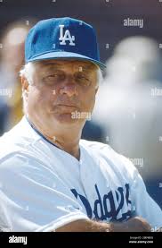 Professional mlb hi-res stock photography and images