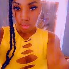 Zy out with his school and classmates