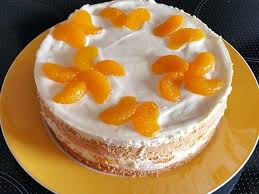 Kleine Aber Feine Kasesahnetorte Mit Erdbeeren Und Biskuitboden 20 Cm Springform Uber 6 B Kuchen Und Torten Kuchen Und Torten Rezepte Kleine Kuchen Rezepte