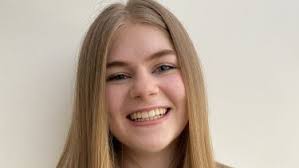 Sheffield student wins national award for innovative palliative care  research