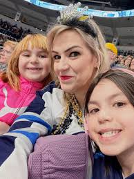 Got to see some of my favorite girls and Mike :) ❤️❤️❤️❤️ always do good to  see you guys!!