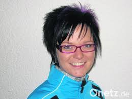 Spielführerin der deutschen Eisstock-Nationalmannschaft bei der WM: Ehre  für Renate Schwindler