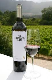 Feel The Taste Of A Sip Of Wine Cocktail Wine Sangria Drinks Redwine Whitewine Zaika Http Zaikaofkensington Com