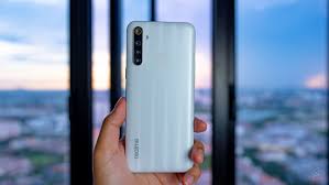 Realme 6i hands-on: A tough price to ...