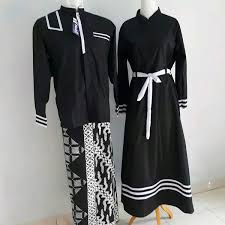 Bu haji masih memakai pakaian gamis nya. Jual Couple Koko Dan Gamis Santri Di Lapak M S Family Collection Bukalapak
