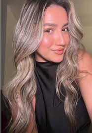 Sena Kara Yilmaz (@sennnakara)