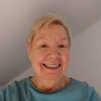 Joanne Keene's Instagram, Twitter & Facebook