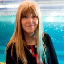 Diane Horn's Instagram, Twitter & Facebook