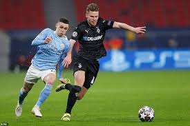 Manchester city are tonight looking to make it 19 wins on the bounce as they return to champions league action against borussia monchengladbach. Borussia Monchengladbach 0 2 Manchester City Gabriel Jesus And Bernardo Silva Fire In Dominant Win Daily Mail Online