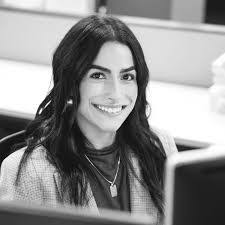 Samantha Stanfill's Instagram, Twitter & Facebook