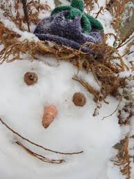 Sighted In Saskatoon An Impressive Snowman Snowman Frosty The Snowmen Snow Fun