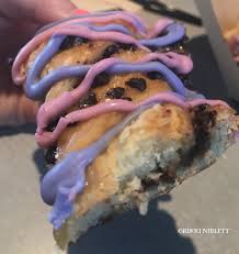 08.08.2019 · cheshire cat tails recipe (disney's magic kingdom) august 8, 2019 august 8,. Cheshire Cat Tail At Cheshire Cafe Magic Kingdom