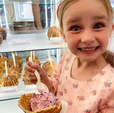 Ella Katherine, you are 9 years old! I quickly fell in love with your big  heart! You are the life of the party and we can't wait to celebrate you!  💖💖💖