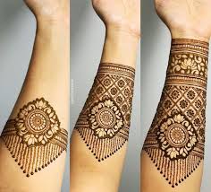 Create new page for latest mehndi designs and video tutorials. Latest Spoon Trick Peacock Feather Mehndi Design 2021 K4 Fashion