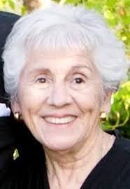 Gloria Aranda's Instagram, Twitter & Facebook