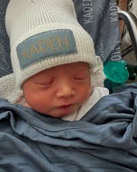 Meet Kaden Scott Clyde. Our Christmas Eve baby. He's lit up our family in  so many ways over the past couple of days and I'm so thrilled to share him  with you