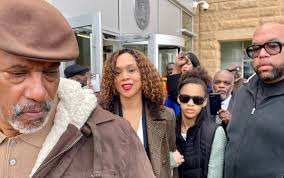 Judge denies motion to acquit ex-Baltimore State's Attorney Mosby in  mortgage fraud case