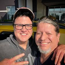 Rob Cooper Music (@robcoopermusic) • Instagram photos and videos