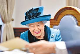 Jul 11, 2021 · ^ 英國王室發言人指英女王患重感冒 30年來首缺席王室聖誕禮拜 （頁面存檔備份，存於網際網路檔案館）2016年12月25日 明報 ^ the queen undergoes eye surgery to remove cataract. ç¶²ä¸Šç˜‹å‚³è‹±å¥³çŽ‹é§•å´©å‡æ¶ˆæ¯ æ±æ–¹æ—¥å ±