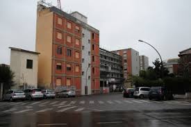 Viale armando diaz, 50, 09170 oristano or, itaalia. Amicomario La Casa Di Cura Madonna Del Rimedio Diventa Ospedale Privato Cambio Generazionale Al Vertice Della Struttura Lascia Dopo 30 Anni Il Direttore Sanitario Dr Antonio Sulis Al Suo Posto Il Dr