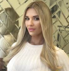 Lucy Elliott Makeup Artist