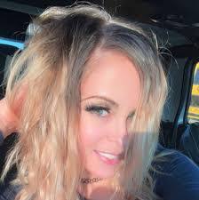 Crystal Duran's Instagram, Twitter & Facebook