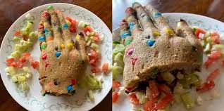 20 easiest christmas… read more trisha yearwood christmas bell cookies/foodnetwork. This Twitter User Made A Greek Salad Stuffed Cookie That They Saw In A Dream