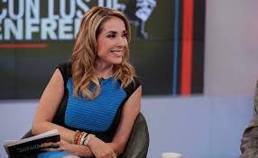 Considered one of the most important women on mexican television, azucena uresti mireles became a national trend after the. F2m7xs03mfawvm