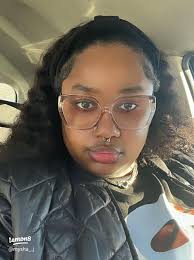 Discover the Most Beautiful Moments: User Comments and Reflections