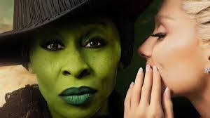 Eunice Bloom's Instagram, Twitter & Facebook