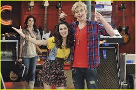 Austin Ally Premieres Tonight Photo 450387 Austin Ally Calum Worthy Laura Marano Raini Rodriguez Ross Lynch Pictures Just Jared Jr