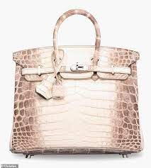 Crocodile leather is luxurious and posh material to produce various accessories. Hermes Crocodile Skin Handbag Has Record 230 000 Price Tag Readsector