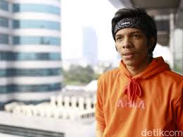 Silahkan amalkan doa cepat kaya secara konsisten selama minimal 7 hari, maka insya allah anda akan menjadi orang kaya mendadak & murah sebuah doa dan amalan yang dilakukan dengan konsisten/istiqomah maka akan memiliki kekuatan yang luar biasa dan bisa dimanfaatkan untuk. Sedang Di Mekah Ibunda Kirim Doa Khusus Untuk Atta Halilintar